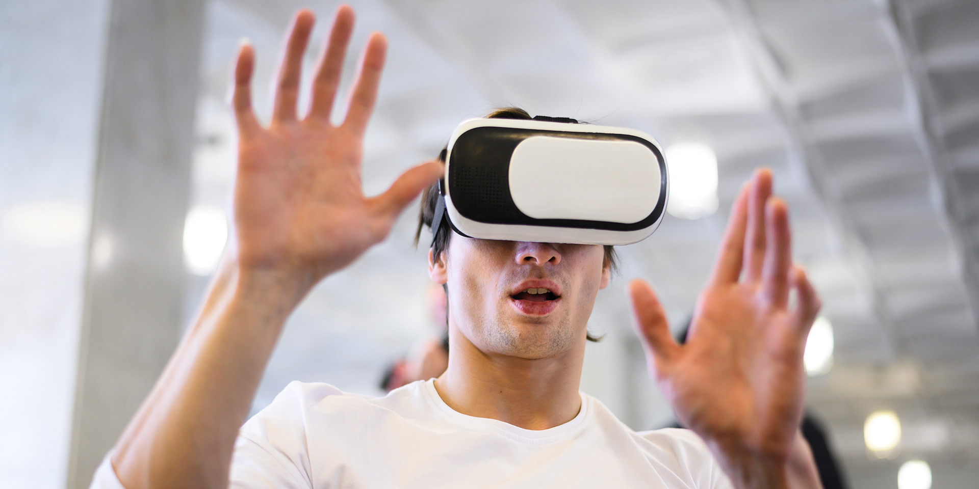 智存无界 全栈智能